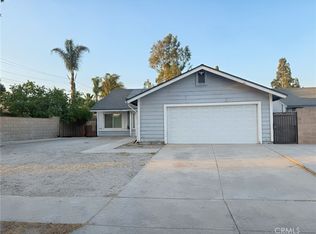 16118 Montgomery Ave, Fontana, CA 92336