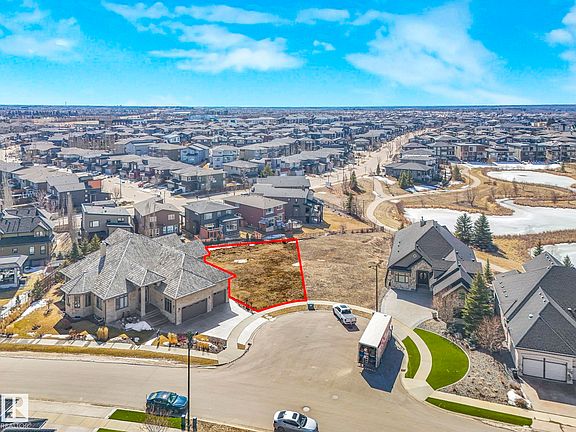 3rd image of 2794 Wheaton Dr NW