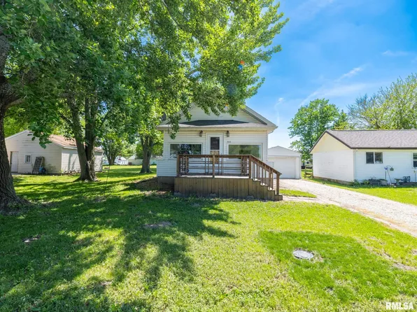 105 W Oakley St, Glasford, IL 61533