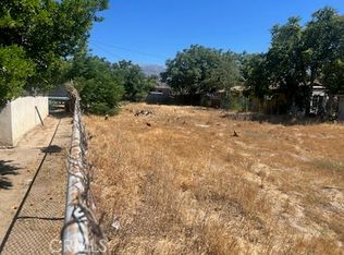 433 E Livingston St, Banning, CA 92220