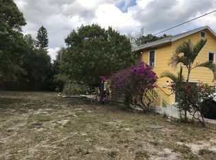 903 Upland Rd, West Palm Beach, FL 33401