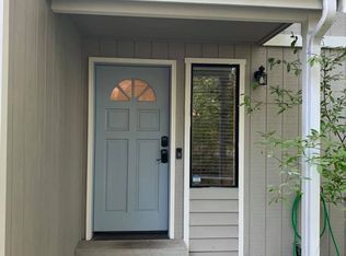 7940 Auklet Dr SE, Olympia, WA 98513