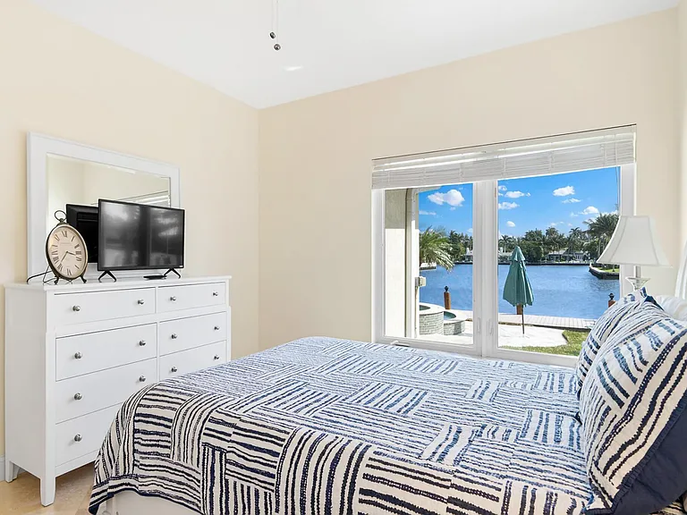 3219 Karen Dr — Photo 12