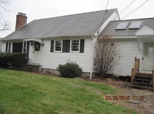 842 Langen Rd, Lancaster, MA 01523