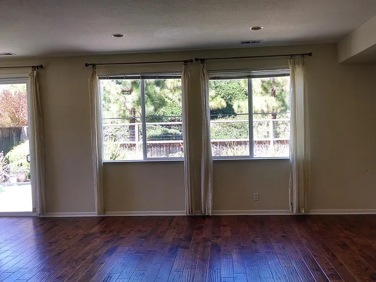 5005 Beach Wood Dr — Photo 5