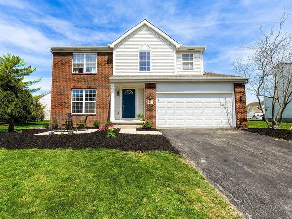 1451 Carmel Dr, Marysville, OH 43040