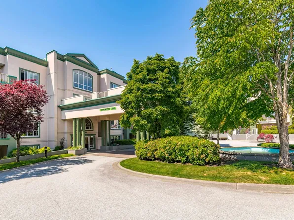 13860 70th Ave #101, Surrey, BC V3W 0S1