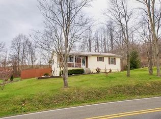 429 Breakneck Rd, Connellsville, PA 15425