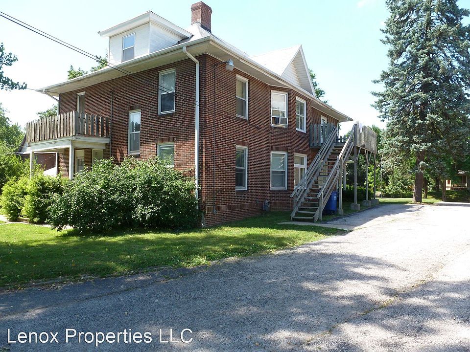 2nd image of 3010 Kingman Blvd #2