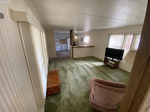 3rd image of 3921 E Fourth Plain Blvd Unit 78