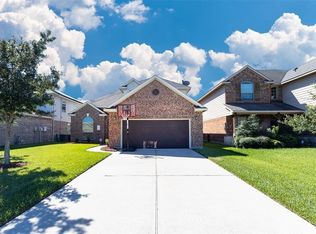 18311 Redoak Manor Ln, Cypress, TX 77433