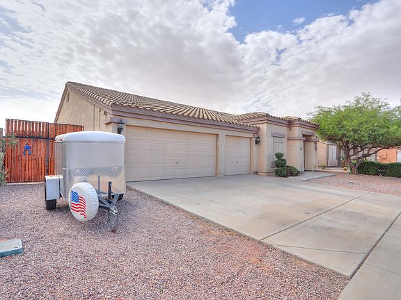 3rd image of 1275 W Avalon Canyon Dr