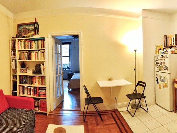 3rd image of 123 E 90th St APT 2C