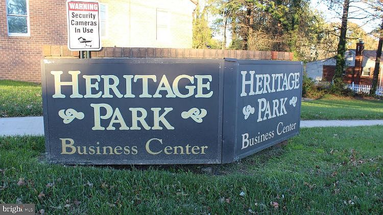 2nd image of 12104 Heritage Park Cir