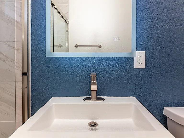 1955 Locust Ave #6 — Photo 15