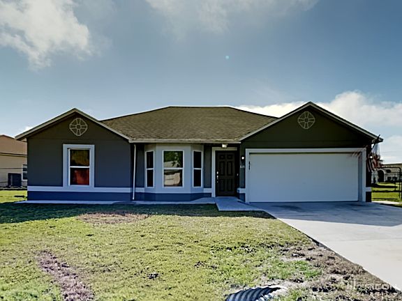 2nd image of 828 Massy Ct