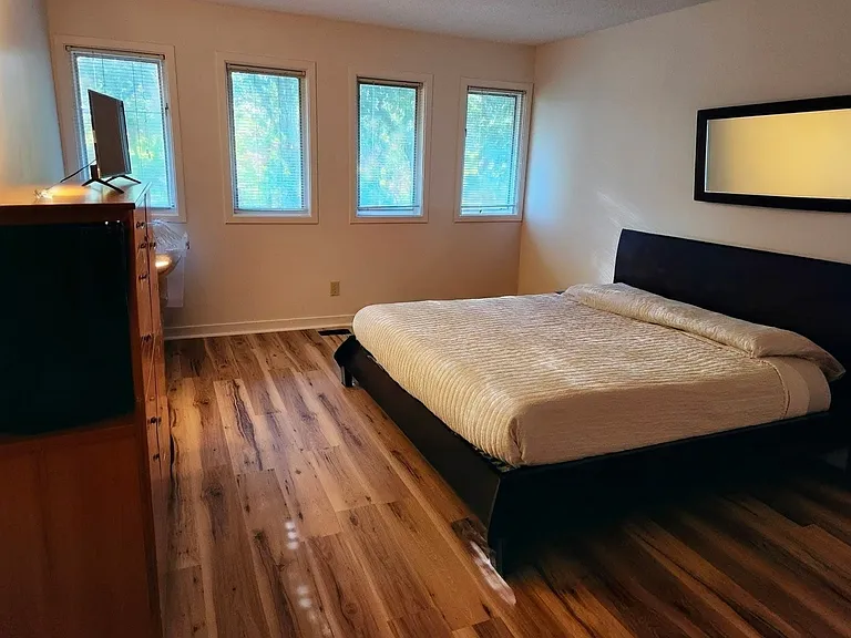 1510 Harbourside Dr — Photo 12