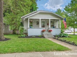 317 Lewis St, Rockford, MI