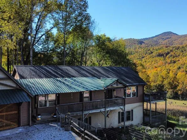262 Sams Trl, Waynesville, NC 28786