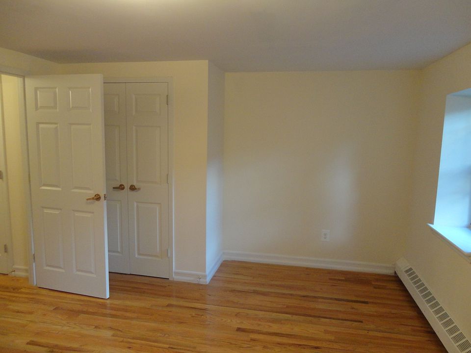 2nd image of 691 Macon St #1