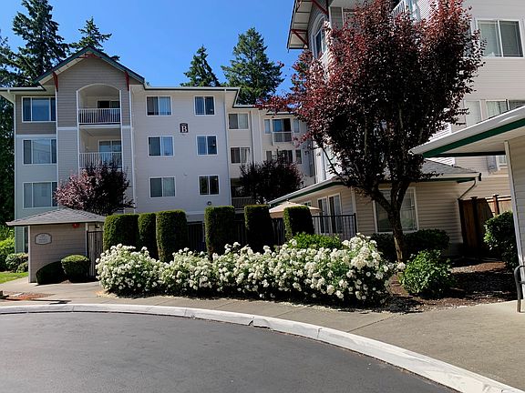 5th image of 13301 SE 79th Pl