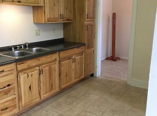 289 W 5th St APT B, Lewistown, PA 17044