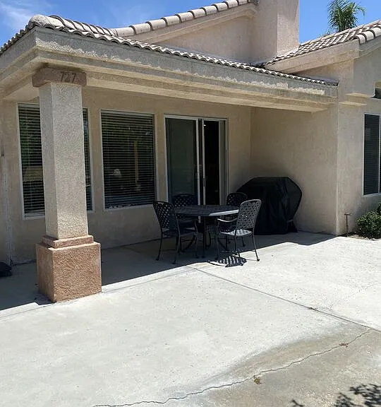 W Interior Villa Location Within — Photo 10