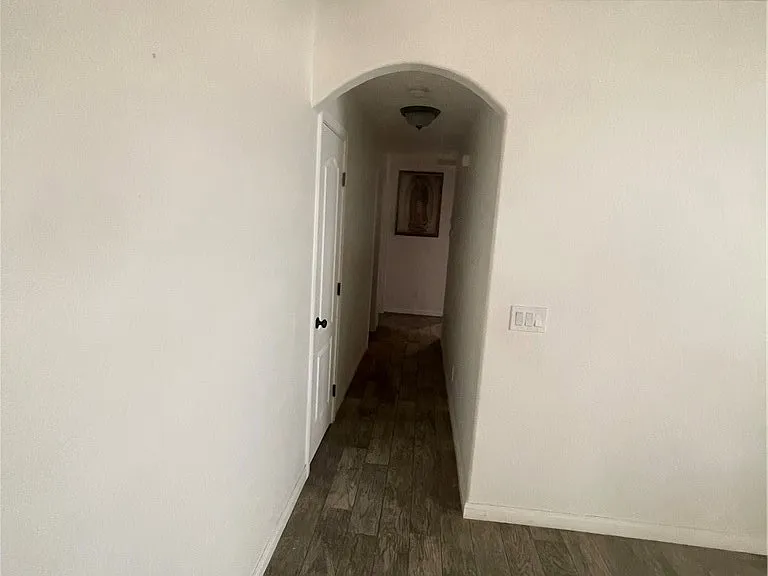 11164 White Rd — Photo 10