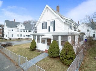 28 Lawrence St, Taunton, MA 02780