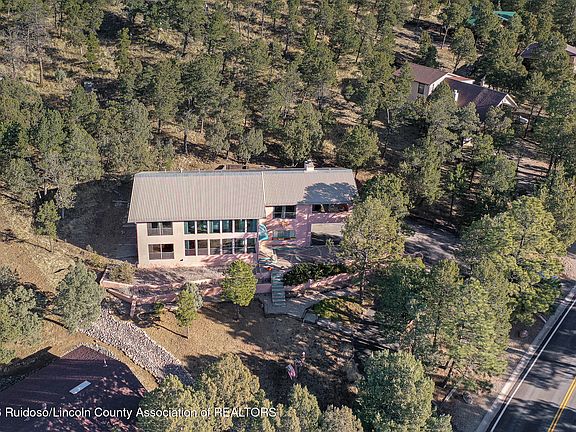 3rd image of 305 Ll Davis Dr