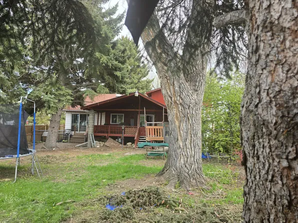 1020 Emerson St, Sheridan, WY 82801