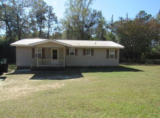 159 Happiness Dr, Swainsboro, GA 30401