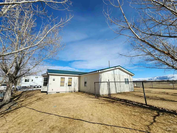 510 S Lincoln St, Oakley, ID 83346
