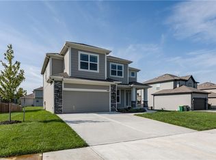 28601 W 161st Ter, Gardner, KS 66030