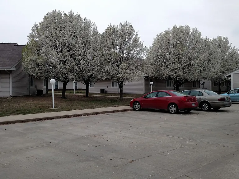 Eastern Townhomes — Photo 20