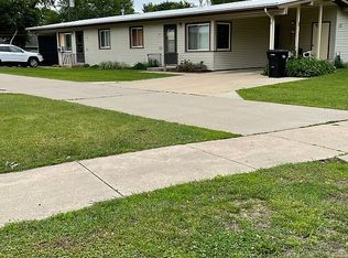 833 115th St, Rochester, MN 55902