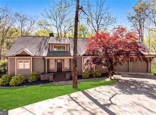 370 Mountain Trace Dr, Dahlonega, GA 30533