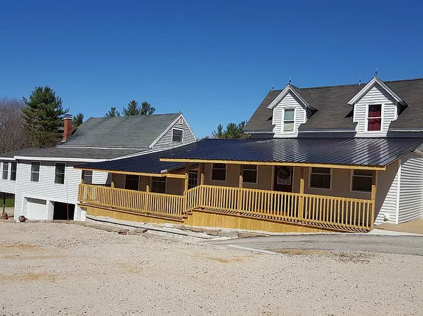 434 Pembroke St, Pembroke, NH 03275