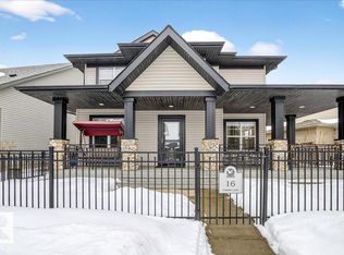 16 Chaplin Ln, Strathcona County, AB T8H0B1