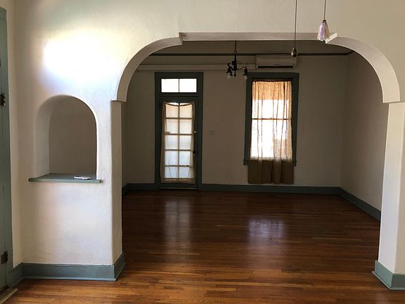 2nd image of 246 E 12th St #246