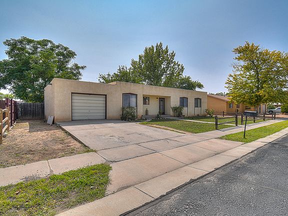 2nd image of 225 Bonito Ln NW