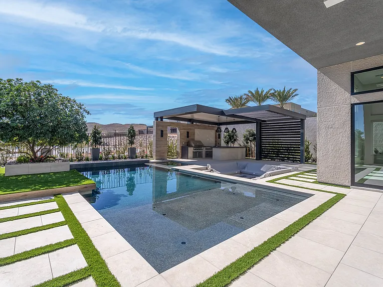 10949 Rossa Peak Ave — Photo 66