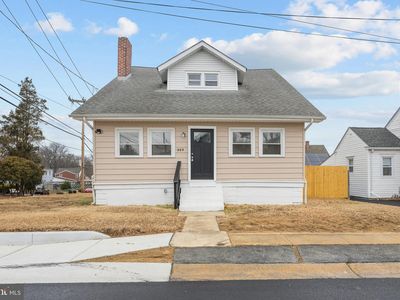 327 W Summit Ave, Wilmington, DE, 19804