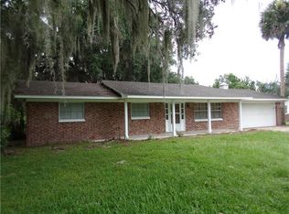 35439 Crescent Dr, Fruitland Park, FL 34731