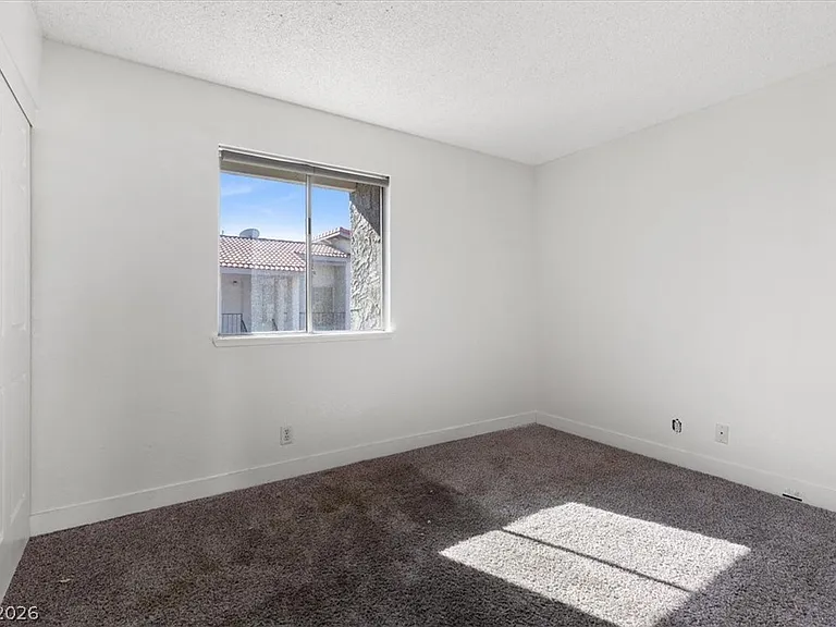 3649 Van Dyke Ave #C — Photo 18