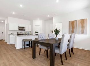 500 Greer St, Pea Ridge, AR 72751