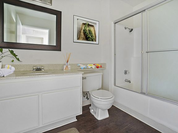 4th image of 17810 Merridy St APT 202