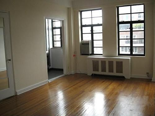 1st image of 12 Sheridan Sq