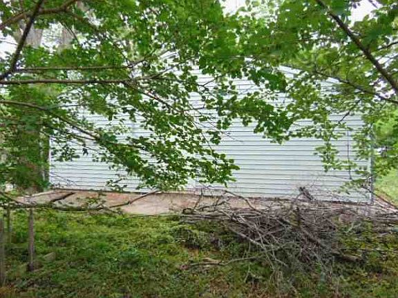 5th image of 5426 Woodend St