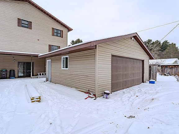 2nd image of 625 Wilson St